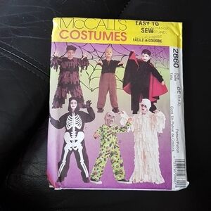 McCall's 2860 Halloween Costumes sewing pattern